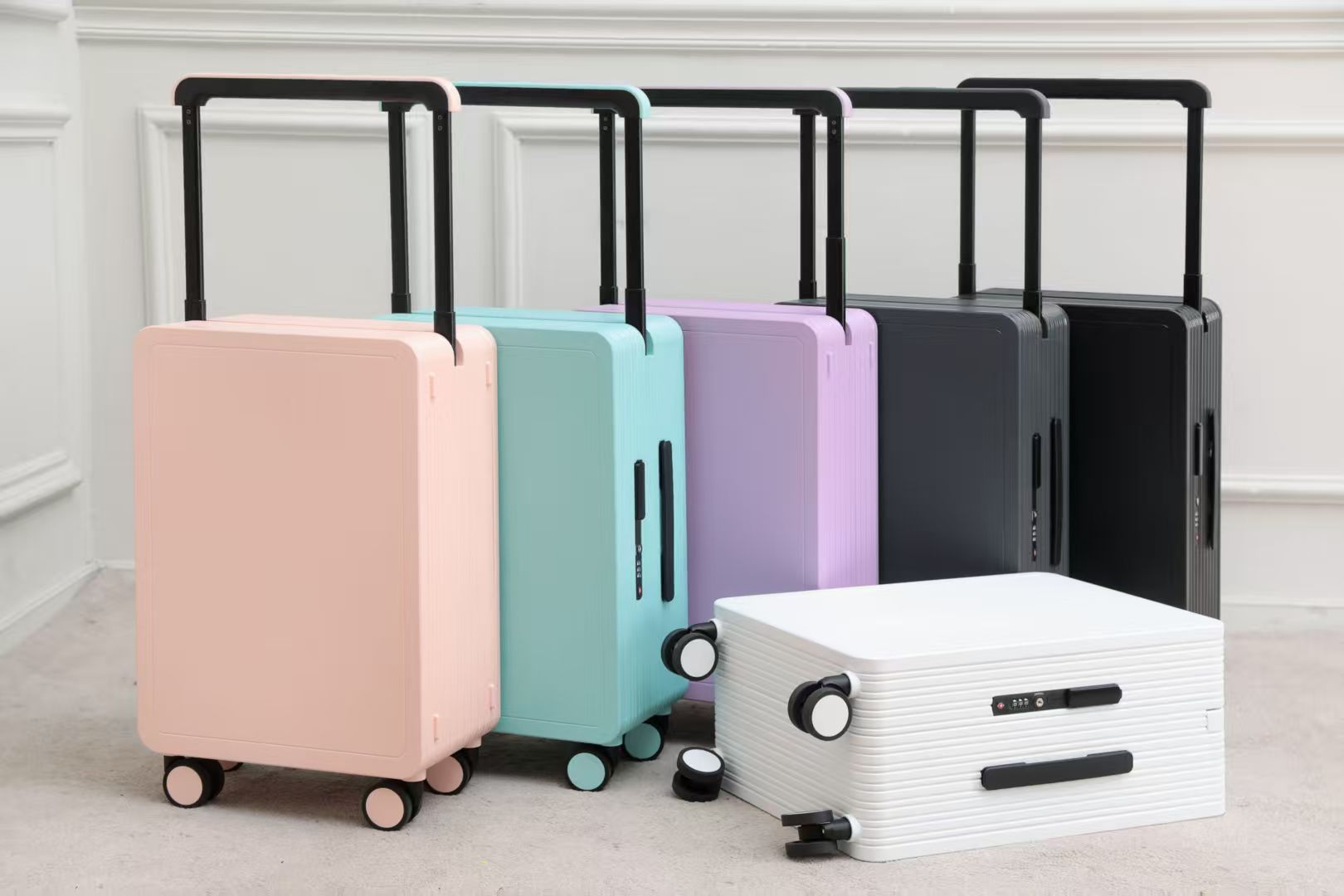 Caldicekris晋级款登机箱